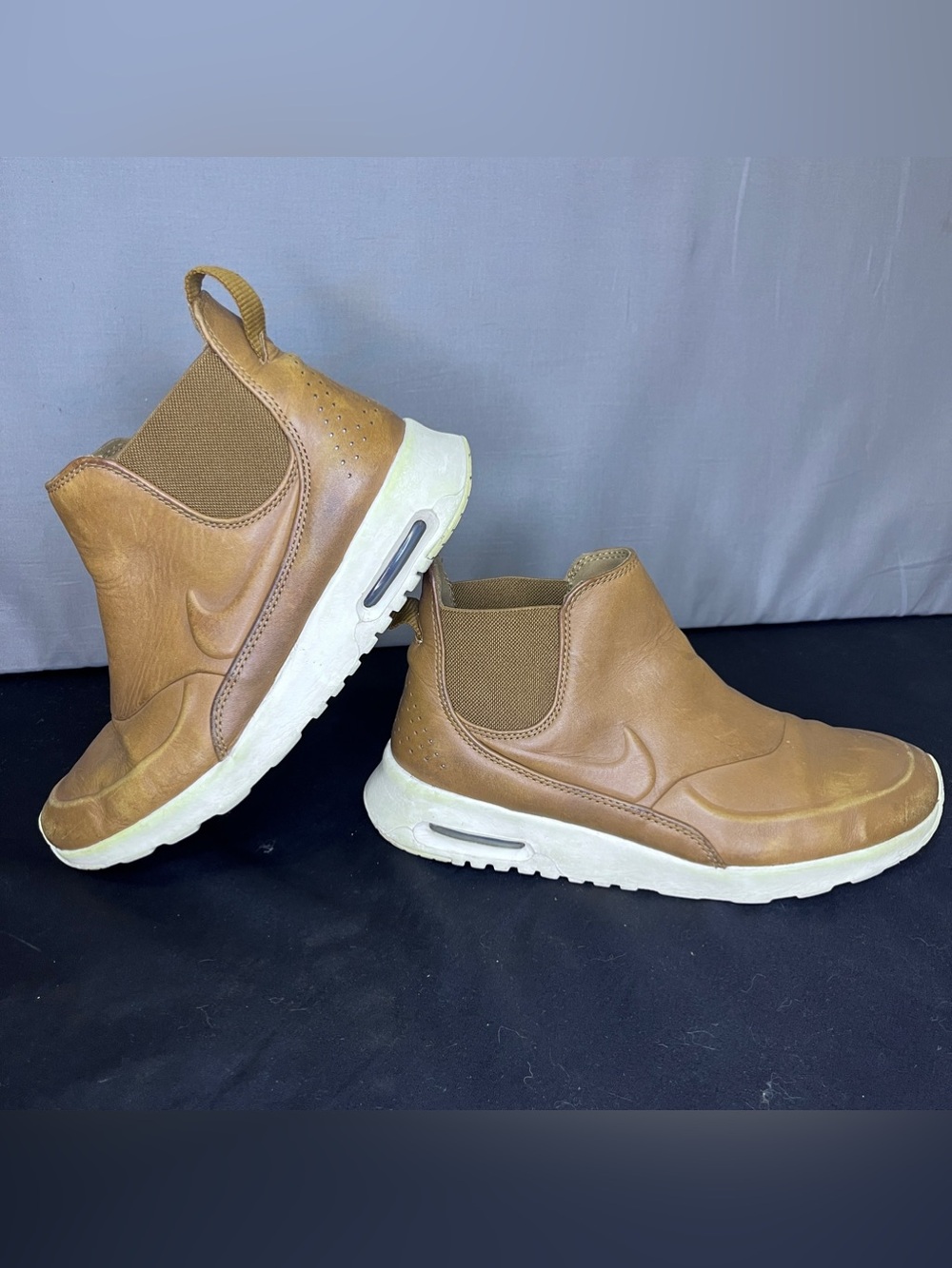 Nike Air Max Thea Mid "Ale Brown" sneaker boots Size 9